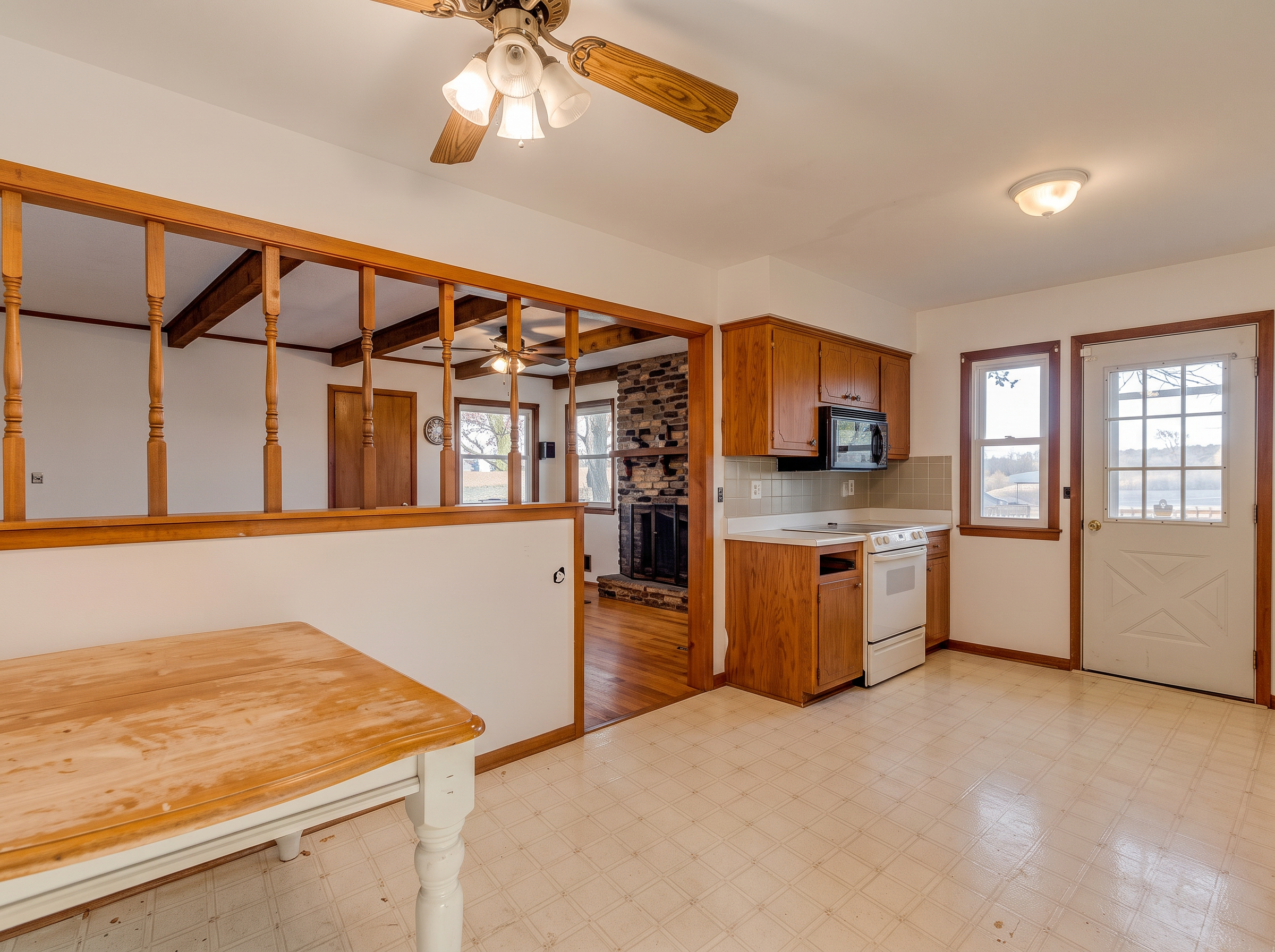 Main Level & Dining — 9332 Elm Ave