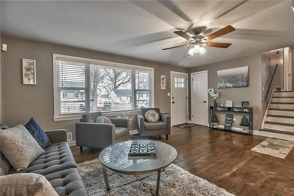 Living Room — 3909 E 72nd St