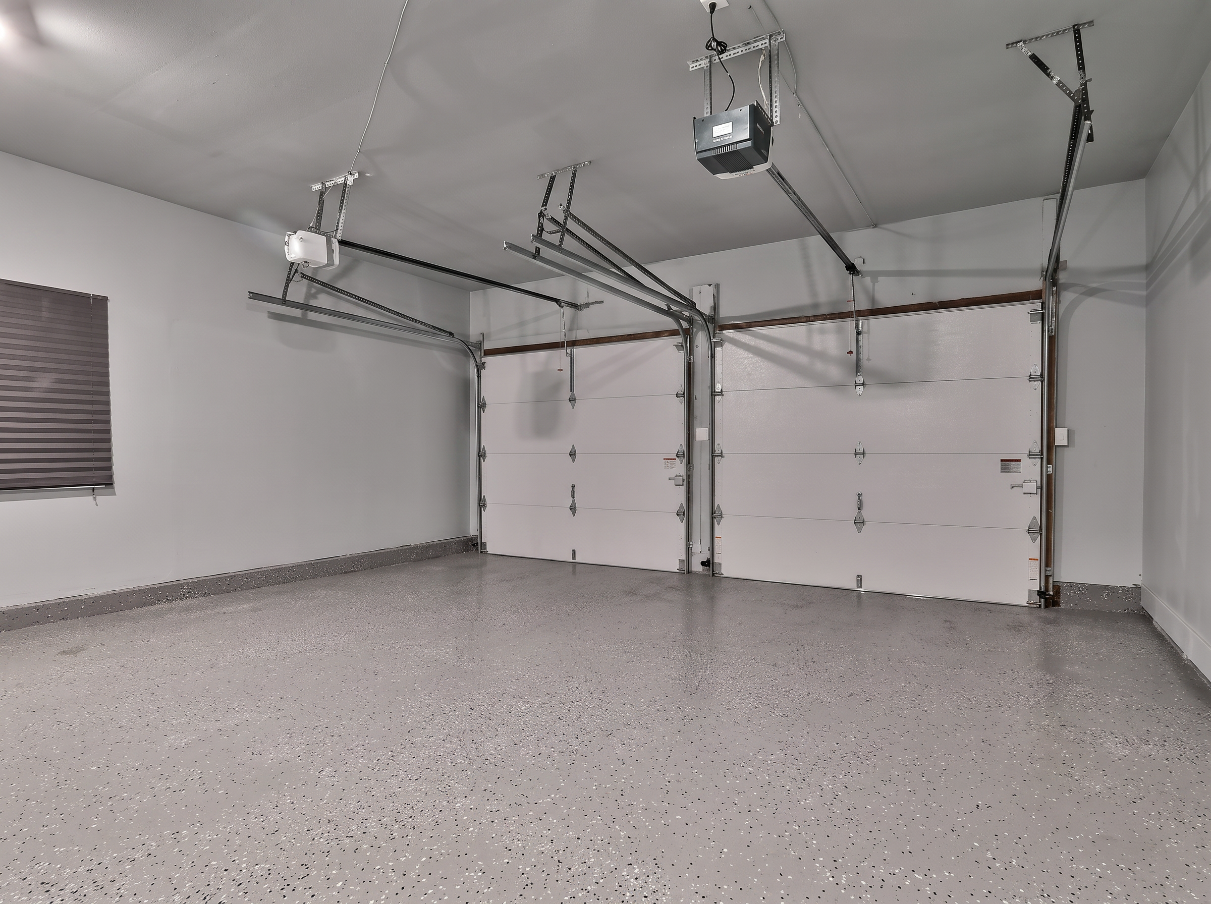 Finished Garage — 9332 Elm Ave