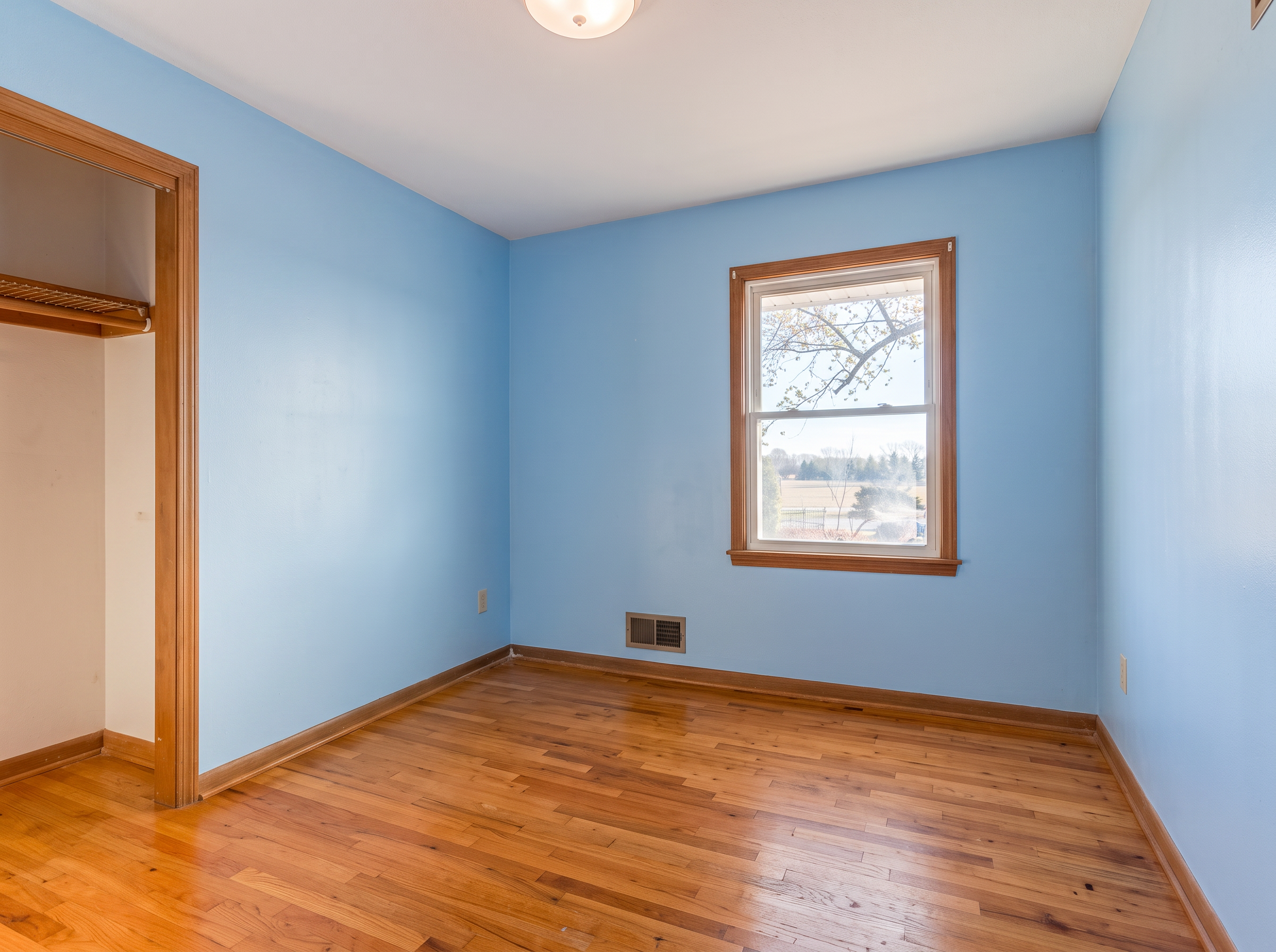 Bedroom — 9332 Elm Ave