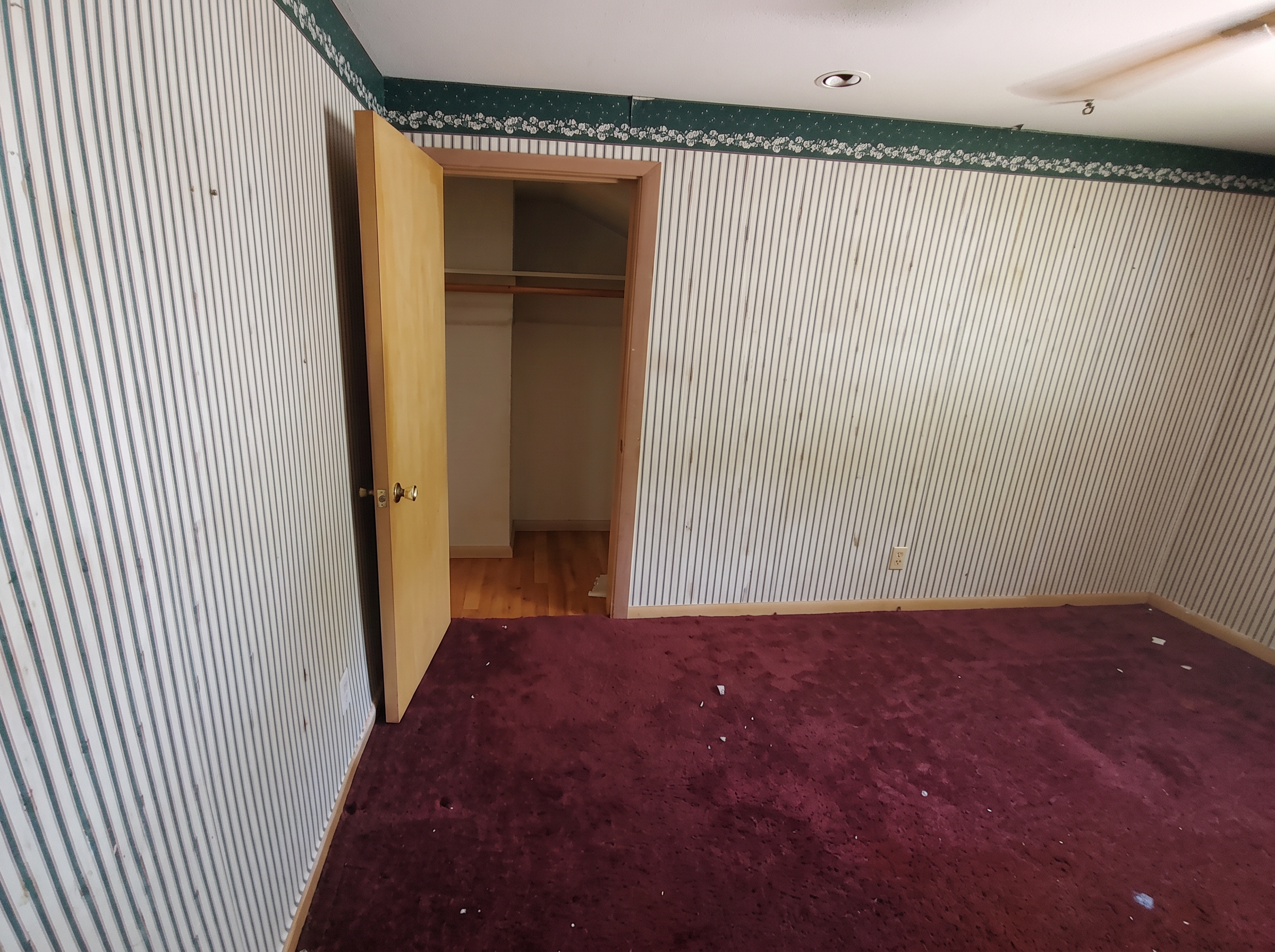 Bedroom — 3909 E 72nd St