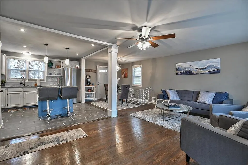 Open Living & Kitchen — 3909 E 72nd St